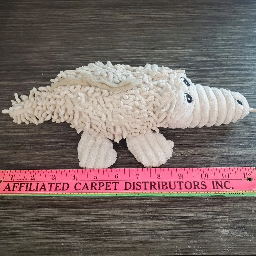 Petlou Natural Shaggy Alligator Mop Toy Squeaker Belly Crinkle Feet Nubs Durable
